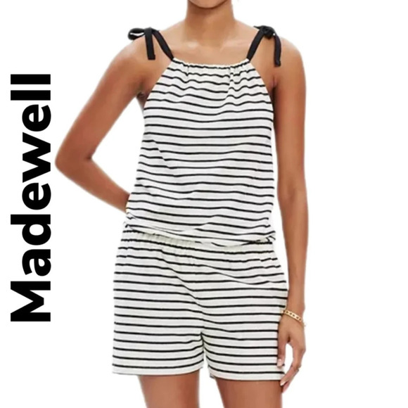 Madewell Pants - Madewell Black & White tie at shoulders Romper With Pockets. Sz XS